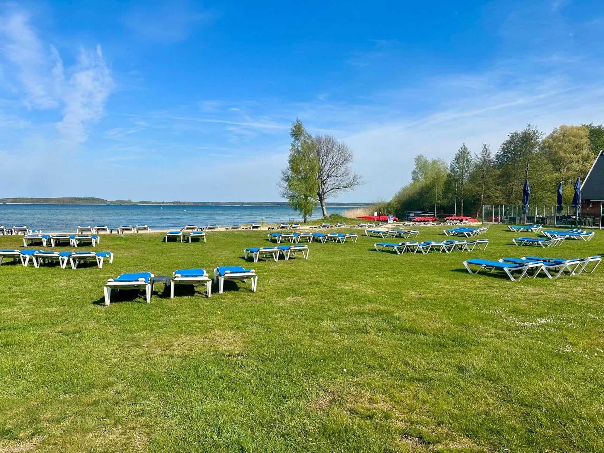 Kapitaens-Bungalow Am See Göhren-Lebbin Esterno foto
